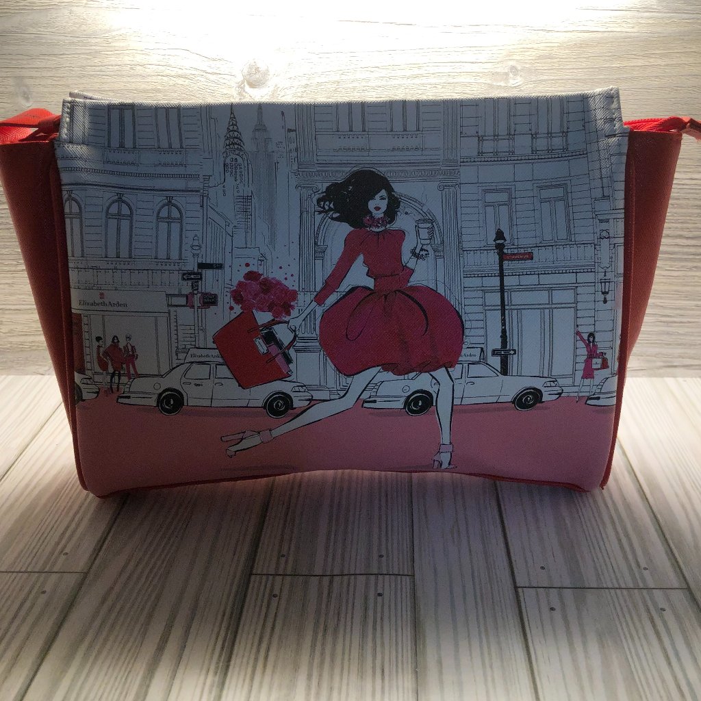 Elizabeth Arden Cosmetics Bag